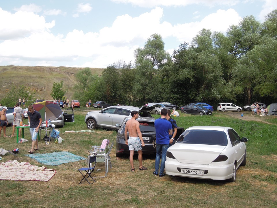 Ваз 2112 купе желтая. Ваз 21075. Ваз 2114 в тамбовской области. Цвет акапулько ваз 2112. Ваз 2112 бордовая.