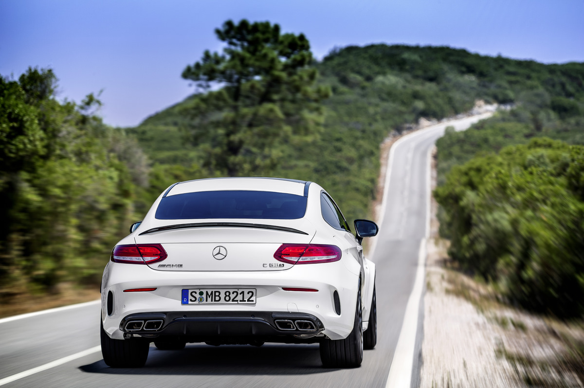 Mercedes c63s AMG drive2