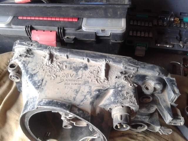 плохой свет фар — Audi 80 (B4), 2 л, 1992 года | своими руками | DRIVE2