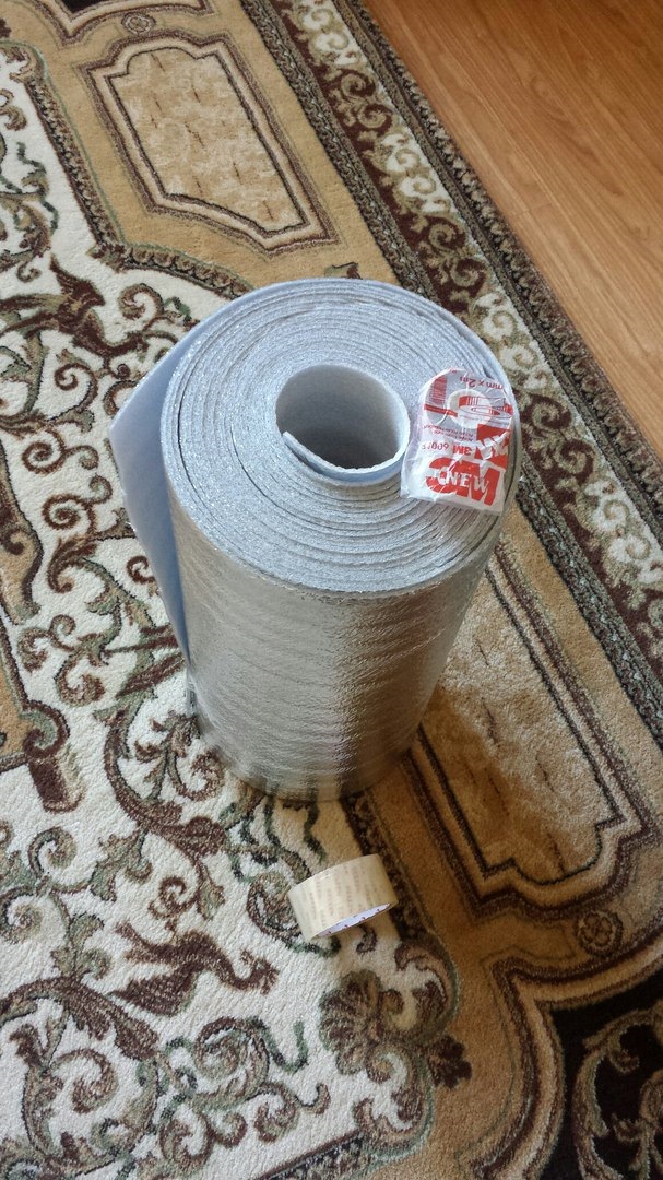 Шумка под капот так как обычной не было( — BMW 3 series Coupe (E36), 1 ...