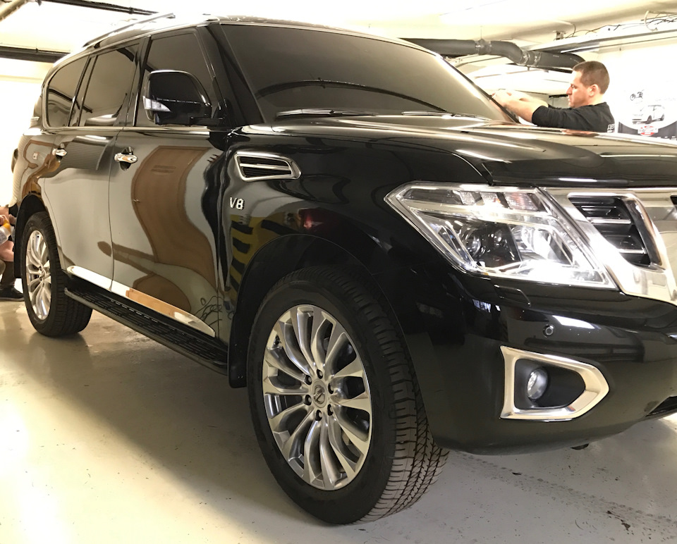 Что лучше ниссан патрол или инфинити qx56