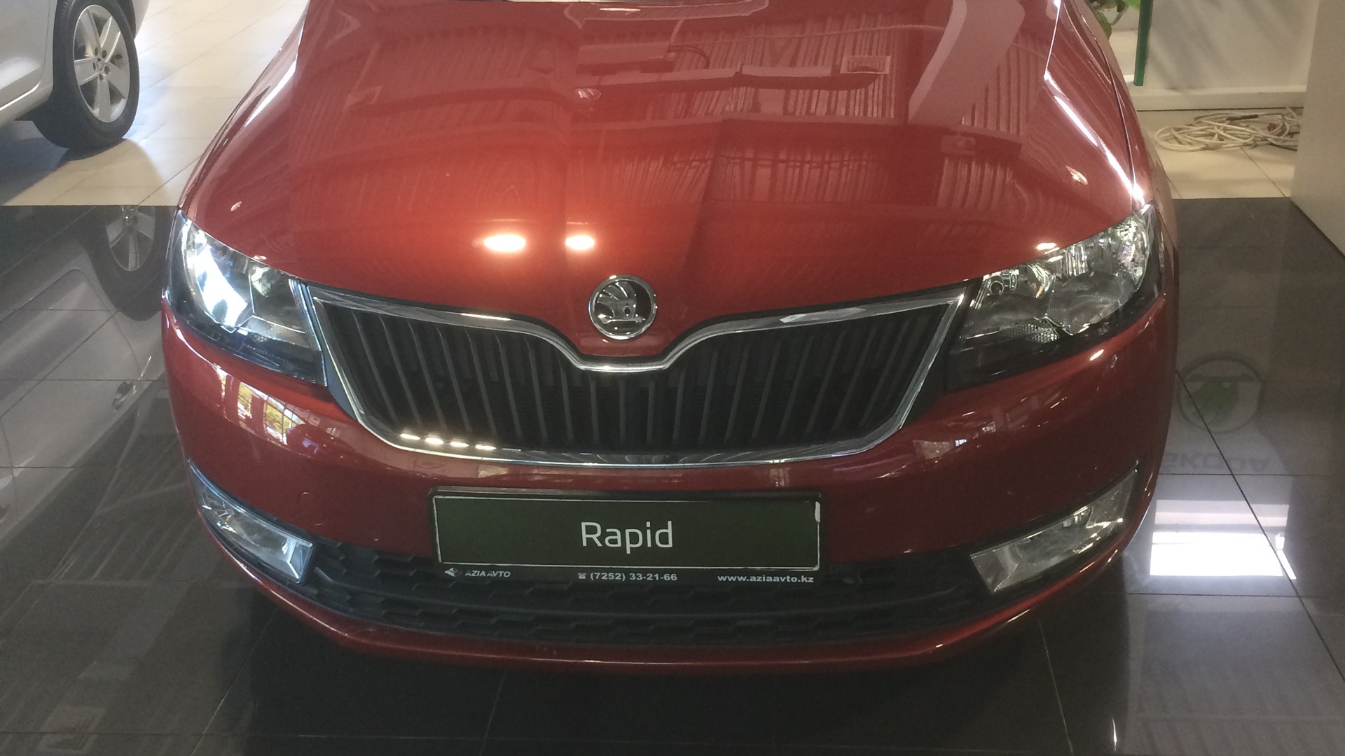 Skoda Rapid Spaceback 1.6 бензиновый 2014 | Красный РИО на DRIVE2