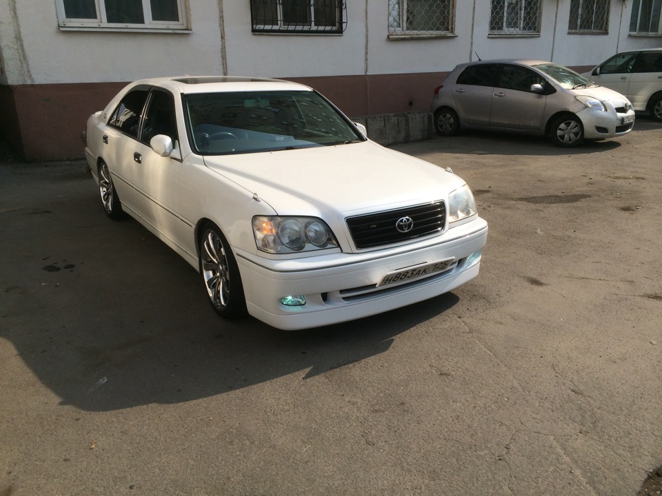 Toyota Crown 170 athlete