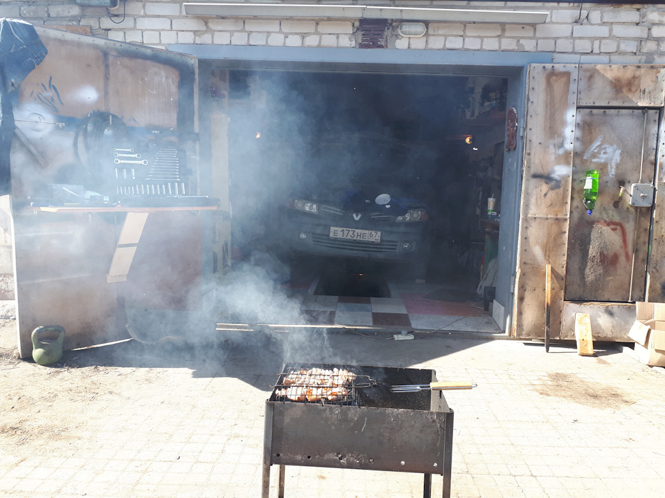 Замена подшипников в генераторе и замена натяжителя — Renault Megane II ...