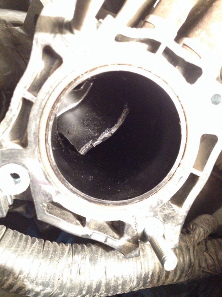 Лопнул впускной коллектор, требуется помощь — Geely Emgrand EC7 FE-1, 1 ...