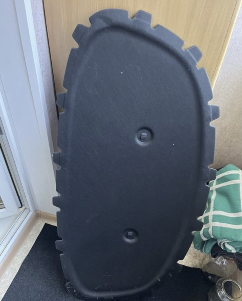 Шумоизоляция капота на Volkswagen Polo liftback. | 2 500 ₽ в городе ...