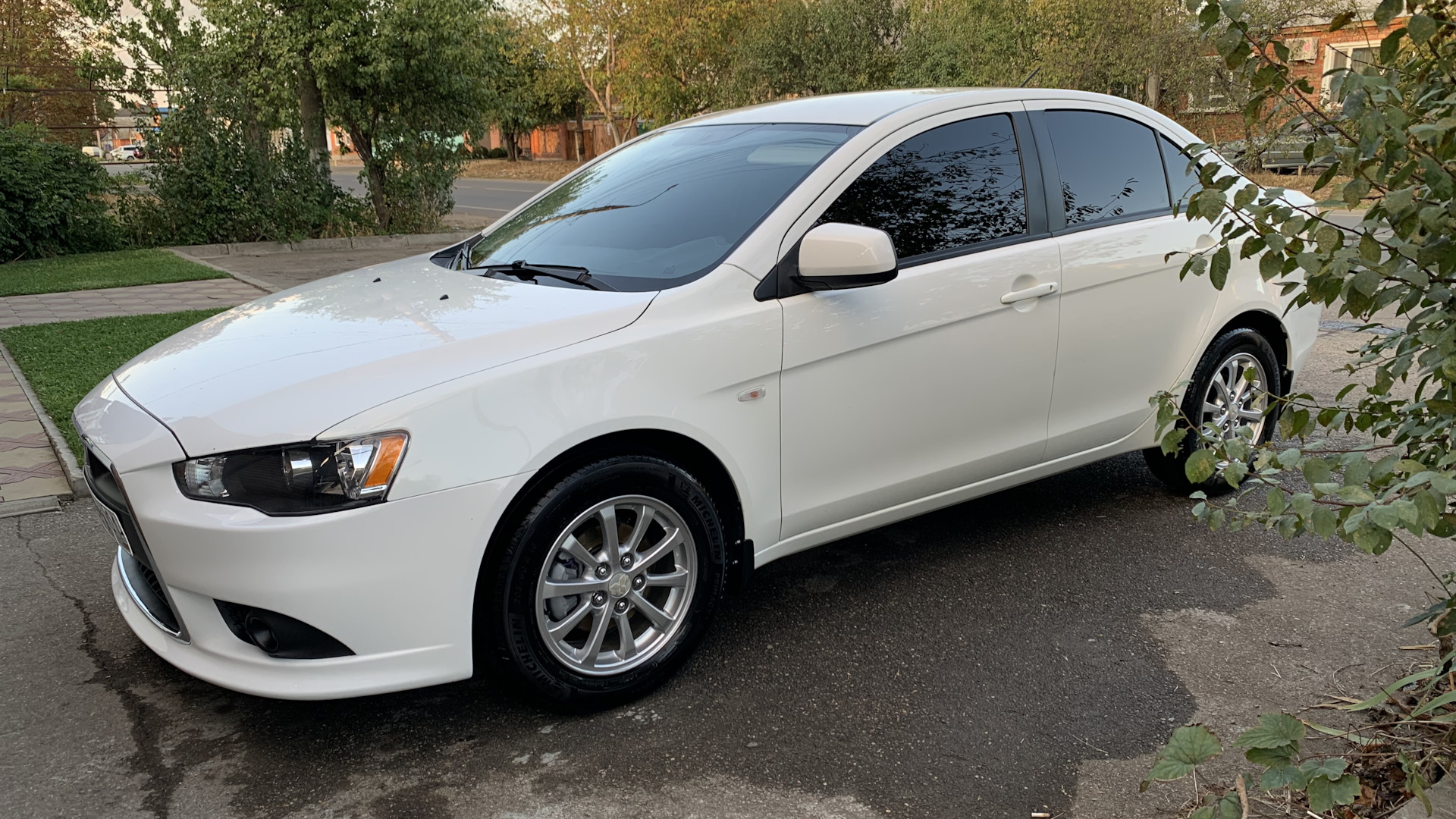 Mitsubishi Lancer X 1.6 бензиновый 2014 | Завод на DRIVE2