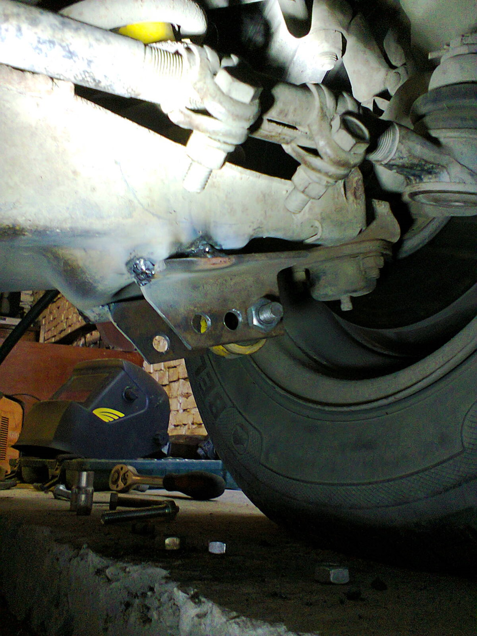 регулировка жесткости амортизаторов передней подвески ВАЗ классика ...