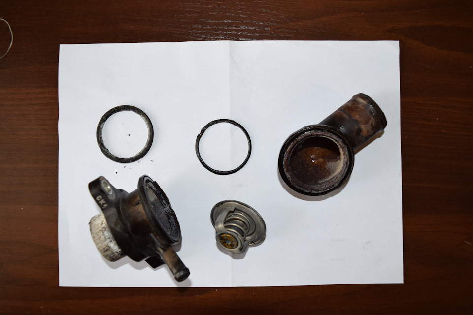 Лопнул корпус термостата — DRIVE2