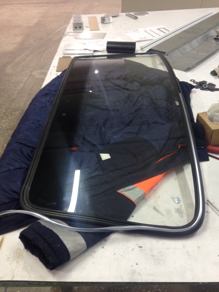 Замена стекла на ниве — Lada 4x4 3D, 1,6 л, 1980 года | своими руками ...