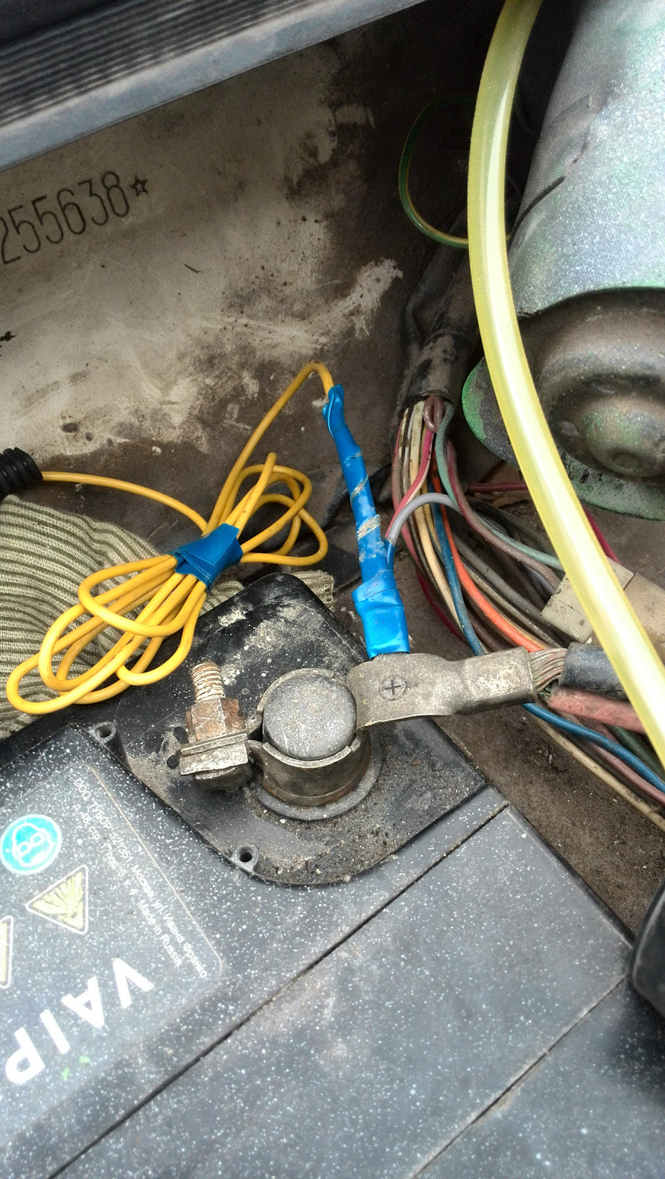 Замена верхних сайлентблоков+грамотная установка магнитолы — Lada 4x4 ...