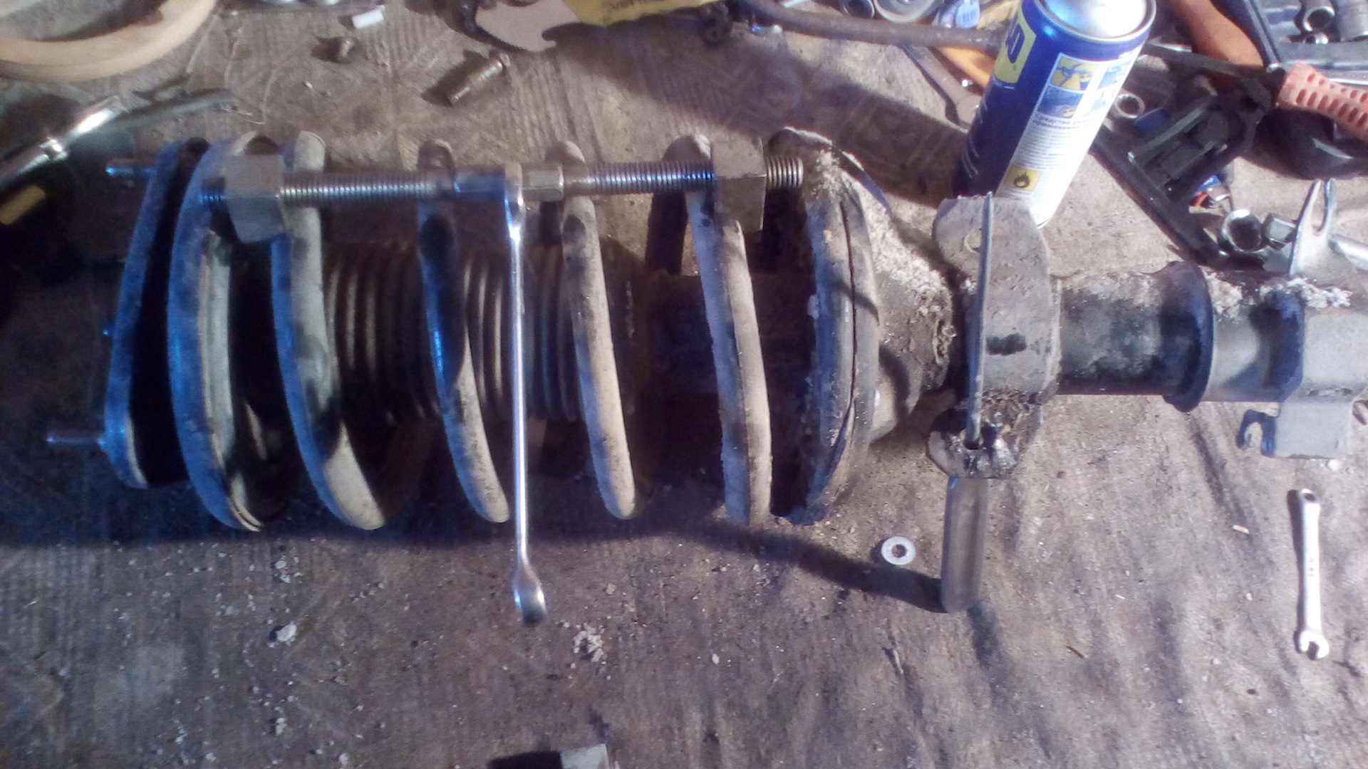 Замена стоек чери амулет. Передние стойки москвич 2141. Замена стоек чери амулет. Задняя стойка чери амулет. Замена стоек чери амулет.