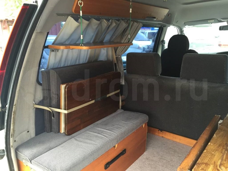 Toyota Hiace спальное место