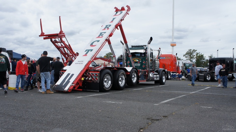 Australian super Truck Nationals. Truck show open Russia. Competition National Truck.