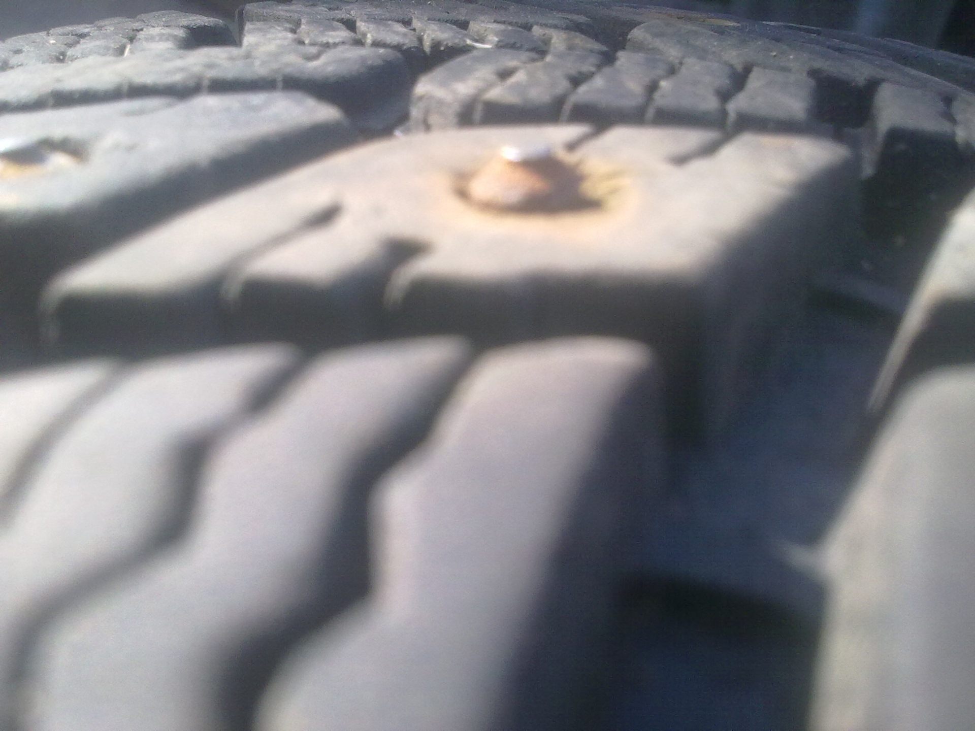 шипование зимней резины — Lada 21124, 1,6 л, 2006 года | шины | DRIVE2