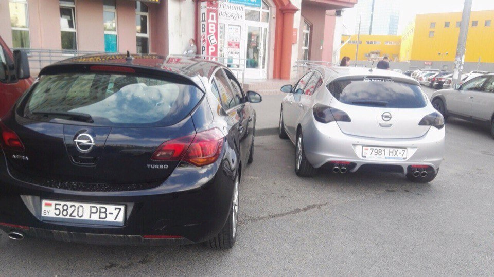 Решетка радиатора в черный мат — Opel Astra J, 1,4 л, 2010 года ...