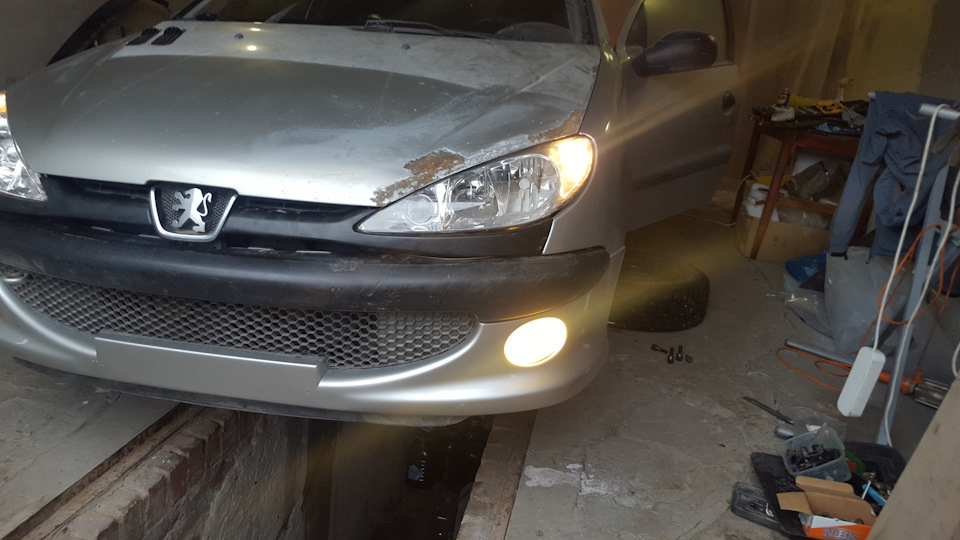 не заводится — Peugeot 206, 1,4 л, 2004 года | поломка | DRIVE2