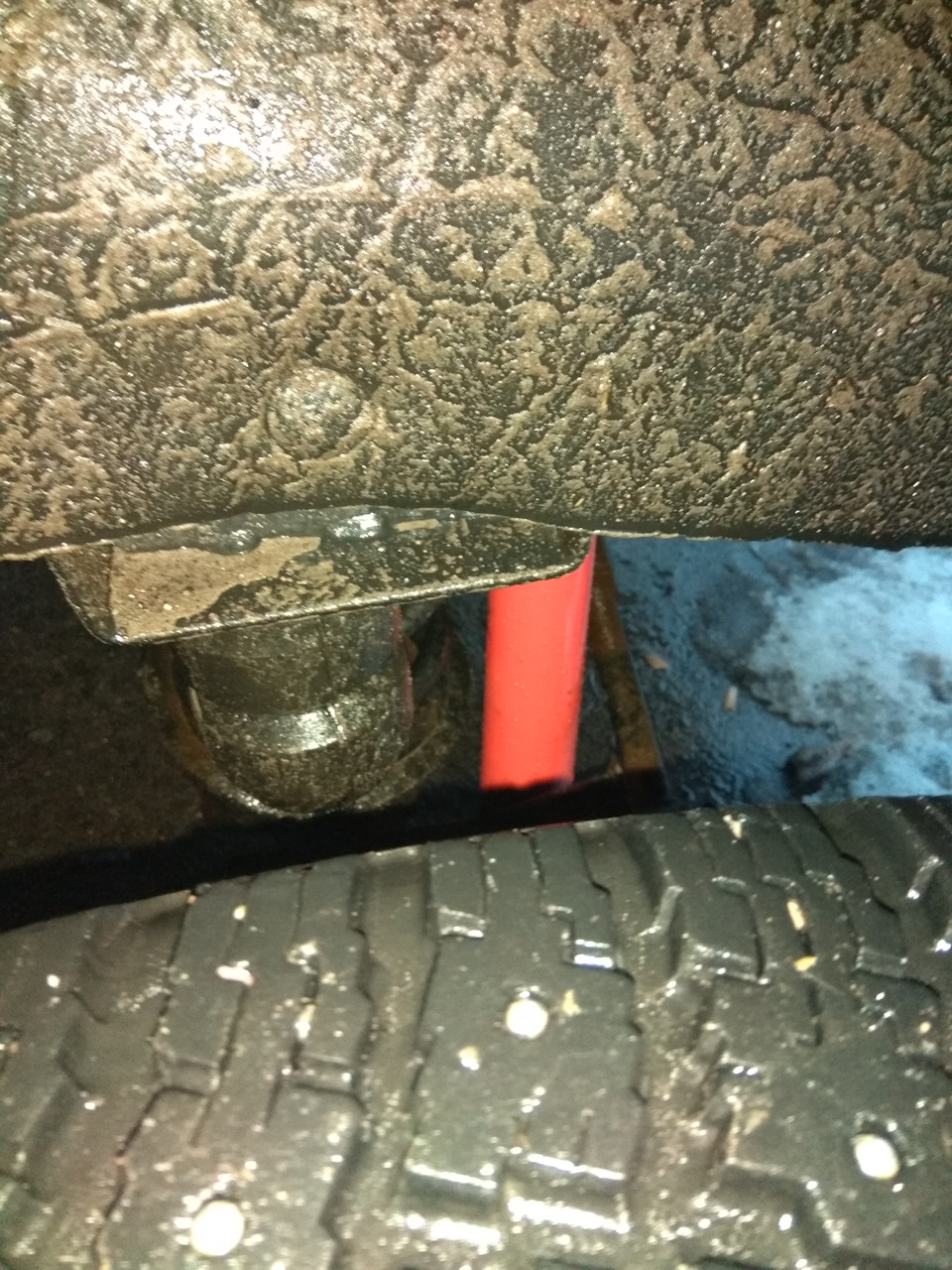 Фото в бортжурнале Nissan Terrano I