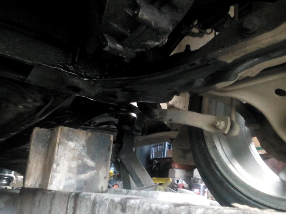 Потекла рулевая рейка — Volvo S80 (1G), 2 л, 2000 года | покупка машины ...