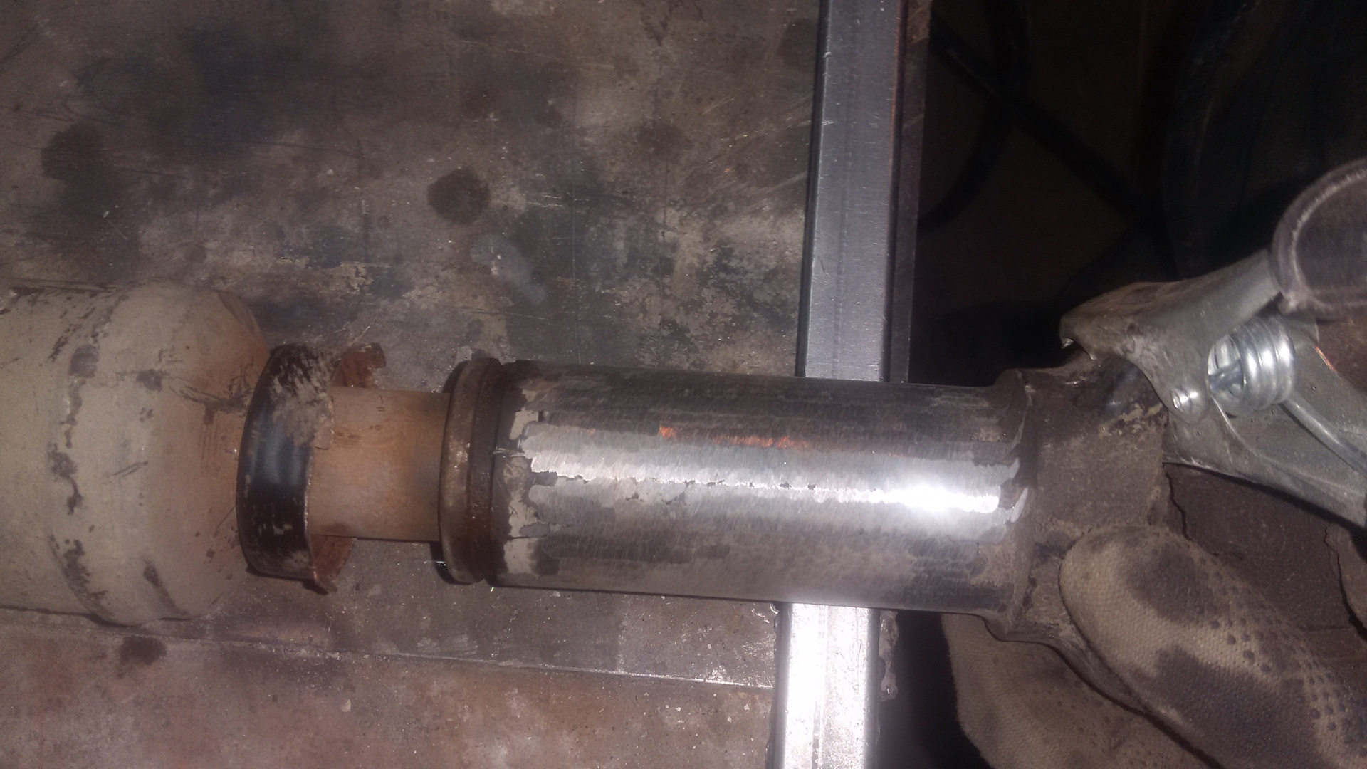 кардан на газель 2. S. шлицевая вилка кардана нива 21213. шлицевое соединение карданного вала газ 3309. кольца шлицевой части кардана уаз 469.