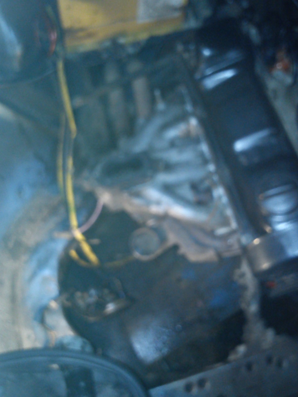 Прогорела прокладка на выпускной коллектор((( — Volkswagen Passat B2, 1 ...