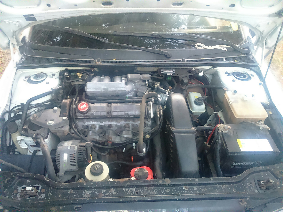 Провода в гофру — Renault Laguna I, 2 л, 1994 года | своими руками | DRIVE2