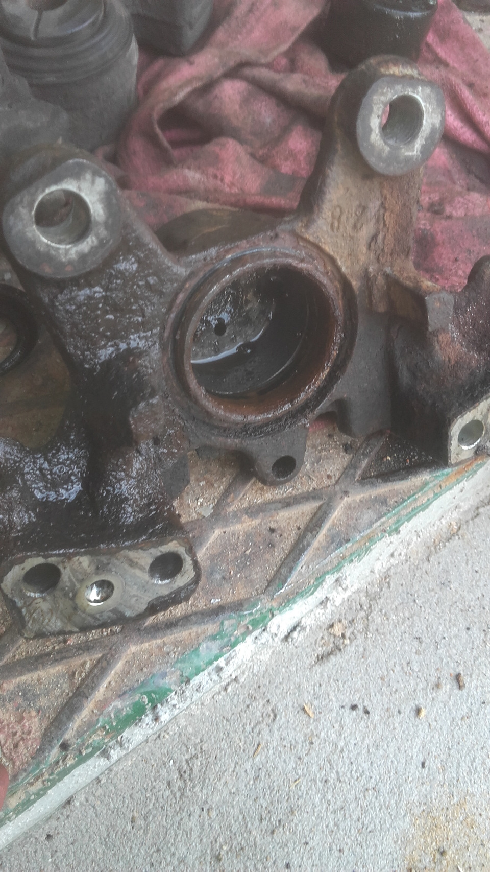 Переборка задних суппортов — Mercedes-Benz C-class Sportcoupe (C203), 2 ...