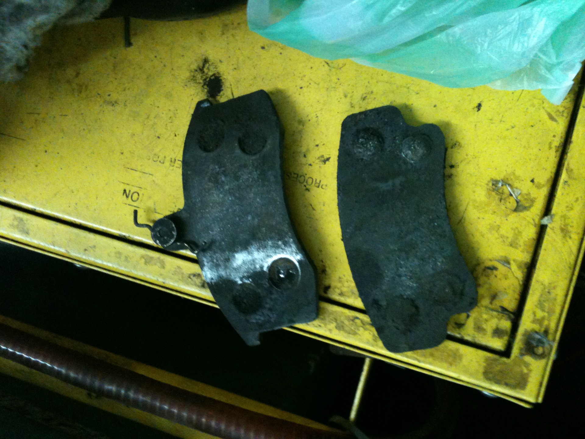 Очередные проблемы с тормозами:) — Lada Приора седан, 1,6 л, 2007 года ...