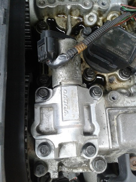 Прокладка клапана vvt-i — Volvo S60 (1G), 2,4 л, 2006 года | плановое ...