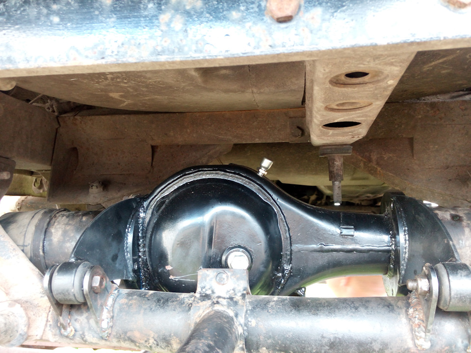 потом доработаю сапун с выводом наверх — Lada Тарзан (210934)