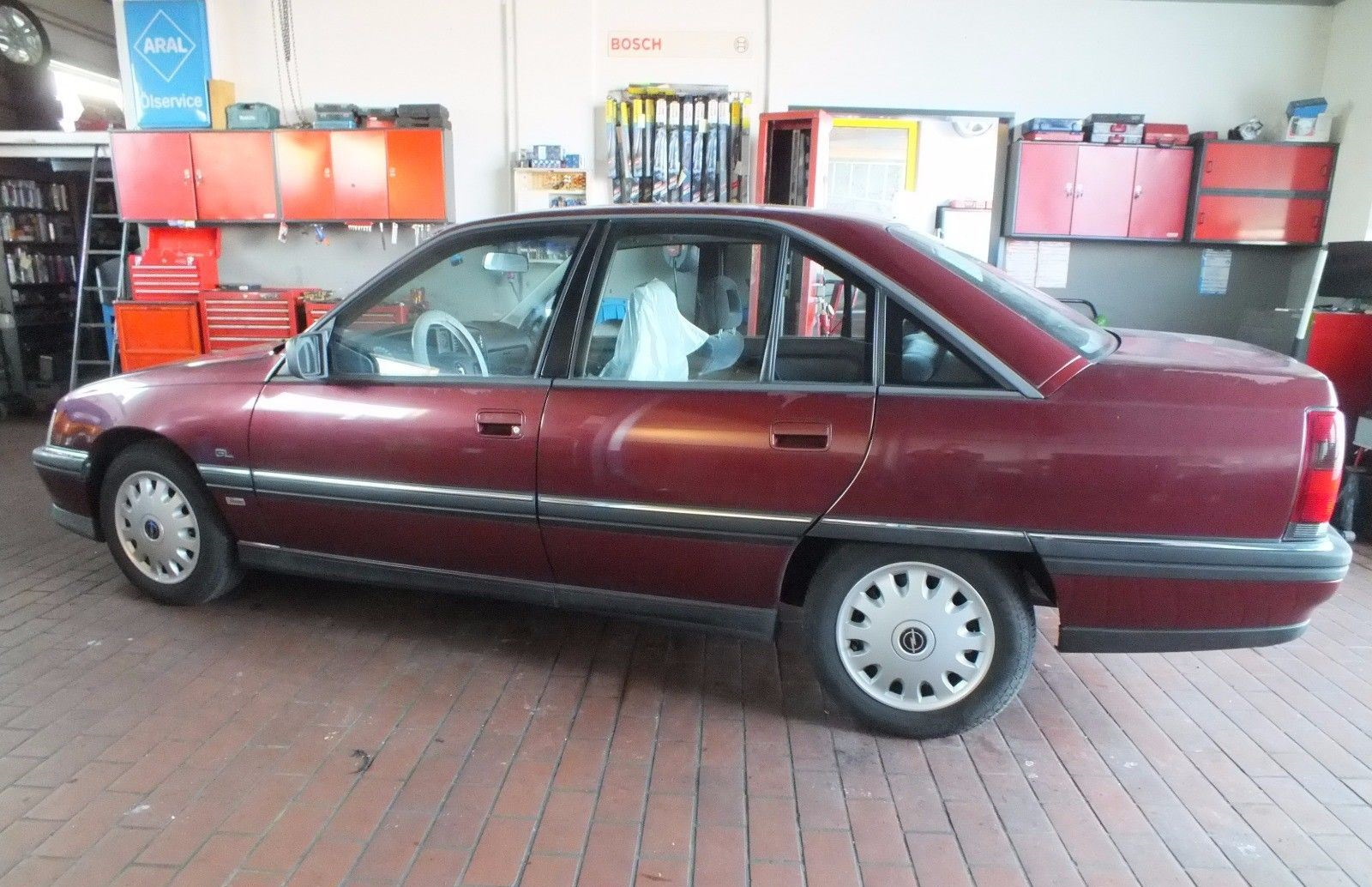 Opel Omega 1992