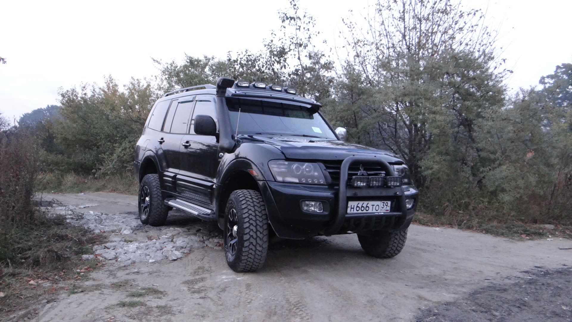 mitsubishi montero 3 С‚СЋРЅРёРЅРі