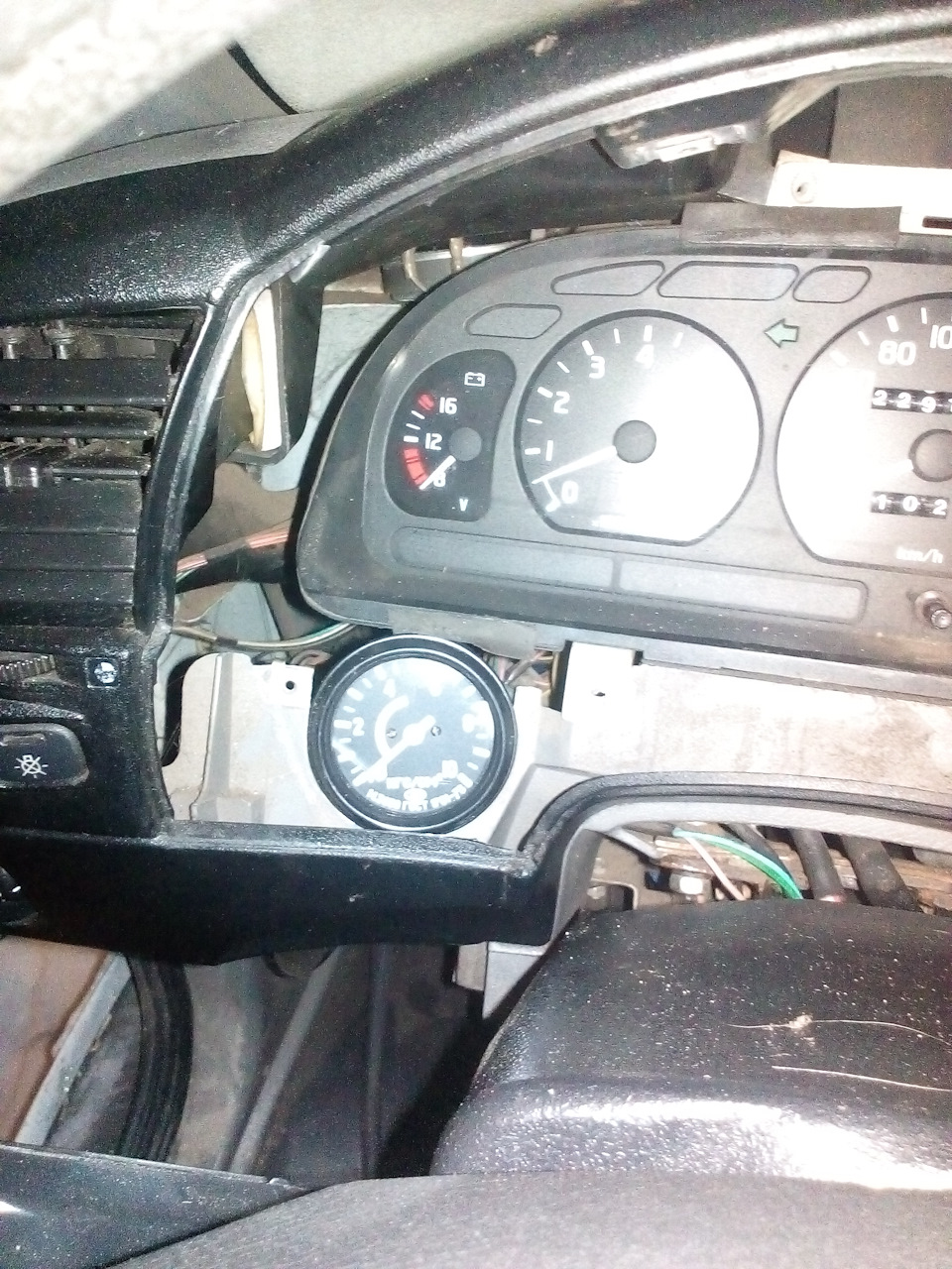 Механический датчик давления масла — ГАЗ Газель, 2,3 л, 2004 года ...