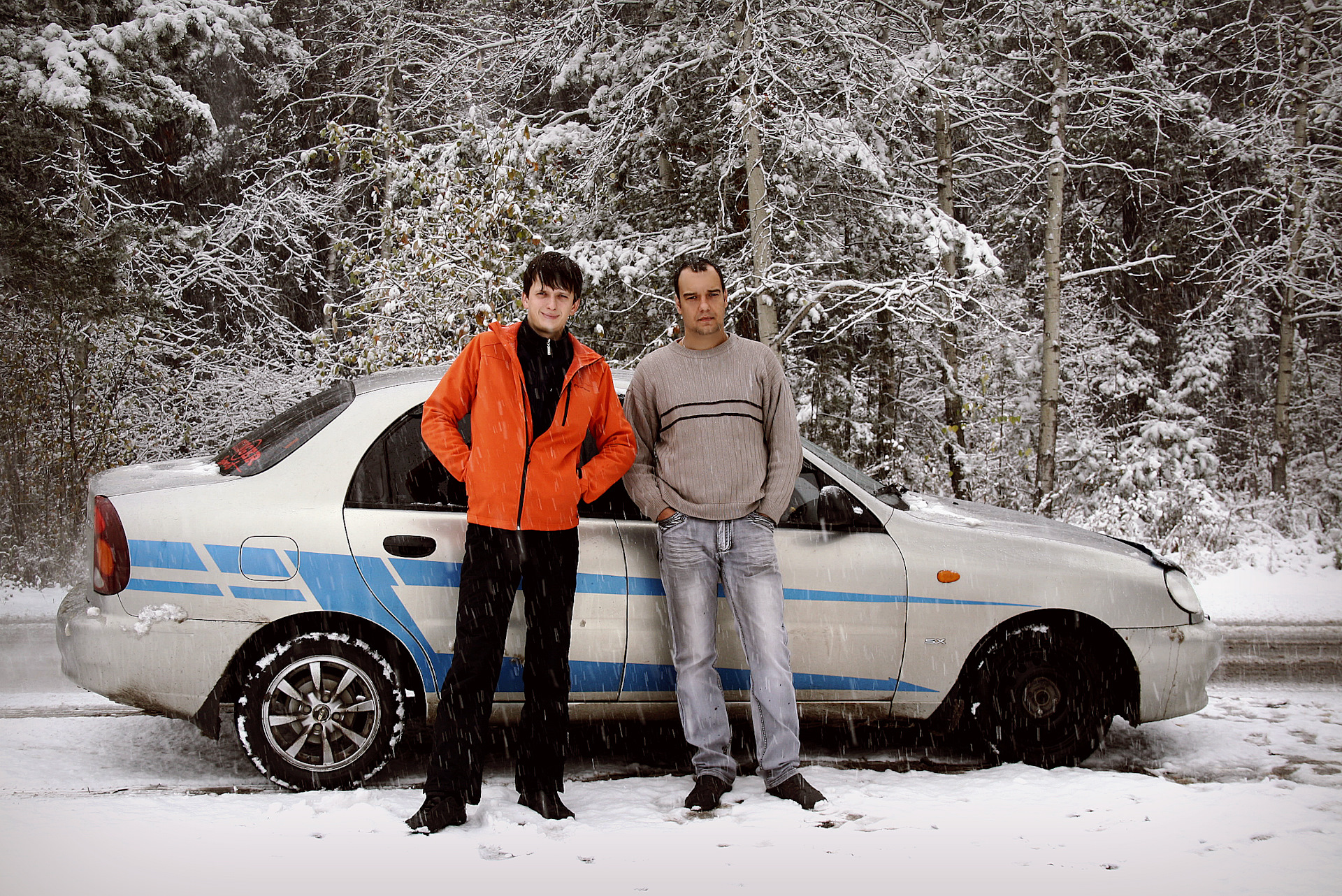 архитектура из снега. вашингтон зима февраль. ледяной город в китае харбин. несмотря на падающий снег (2016). снежная 2016.