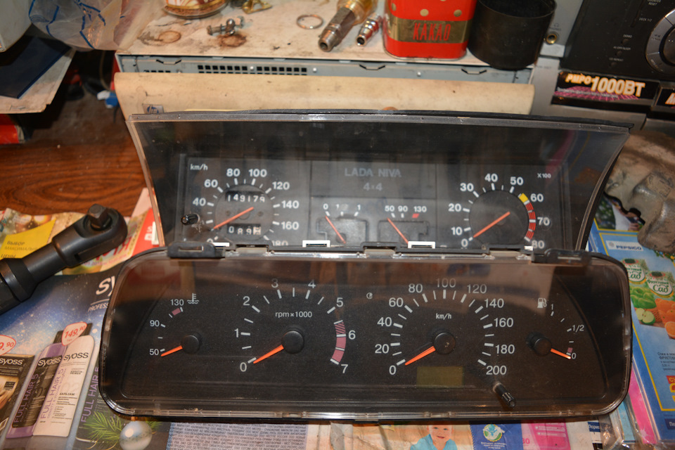 старая нивавская и будущая новая — Lada 4x4 3D