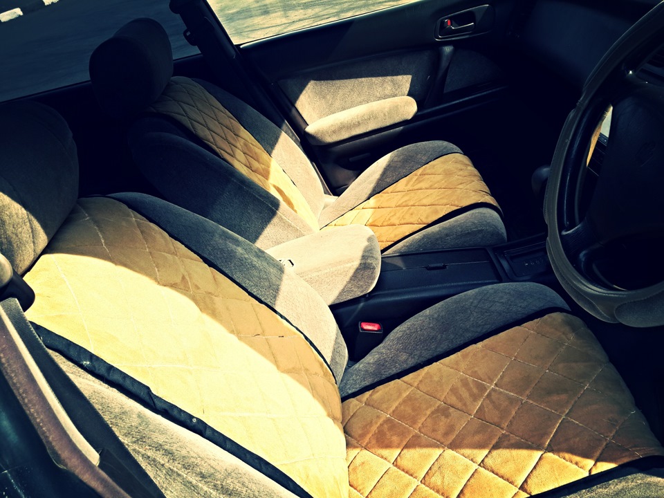54.Чехлы-Алькантара — Toyota Crown (S140), 2 л, 1995 года | аксессуары ...