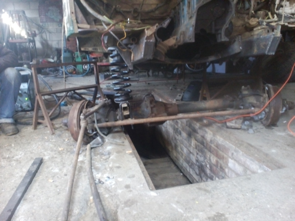 Установка стаканов пружин — ЛуАЗ 969, 1,5 л, 1988 года | тюнинг | DRIVE2