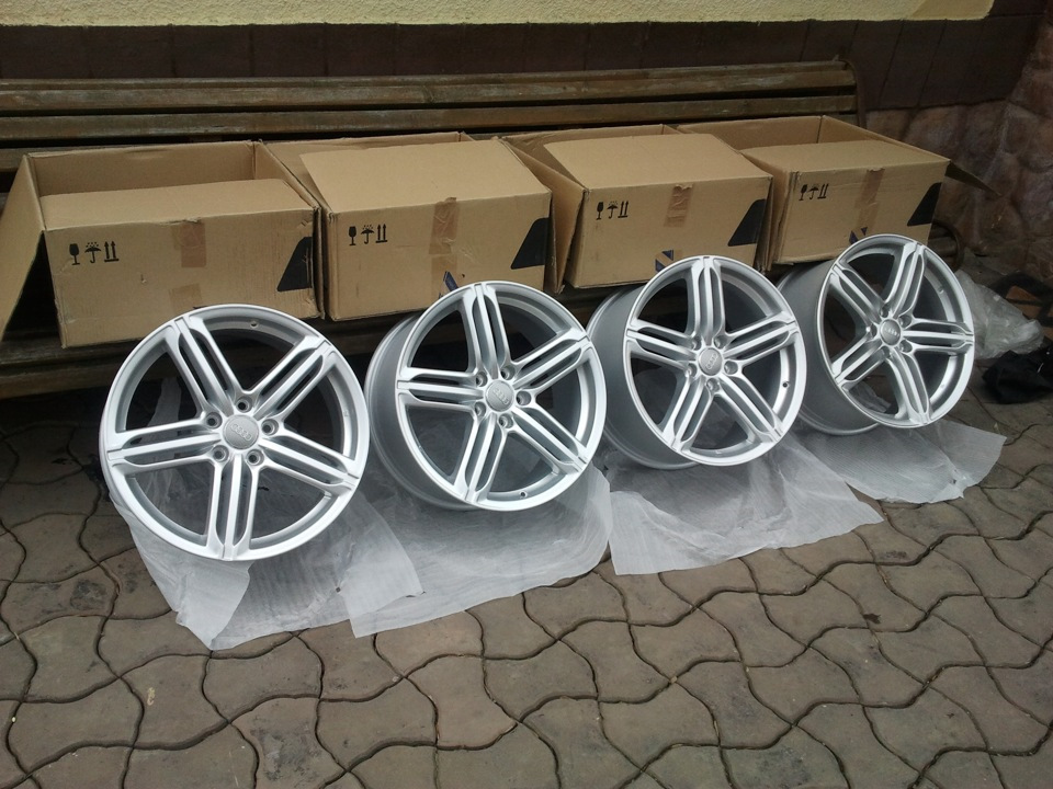 Диски а6. Диски Ауди rs6 r18. Диски Audi rs6 r18. Диски Audi RS r18. Audi c6 r17 диски.