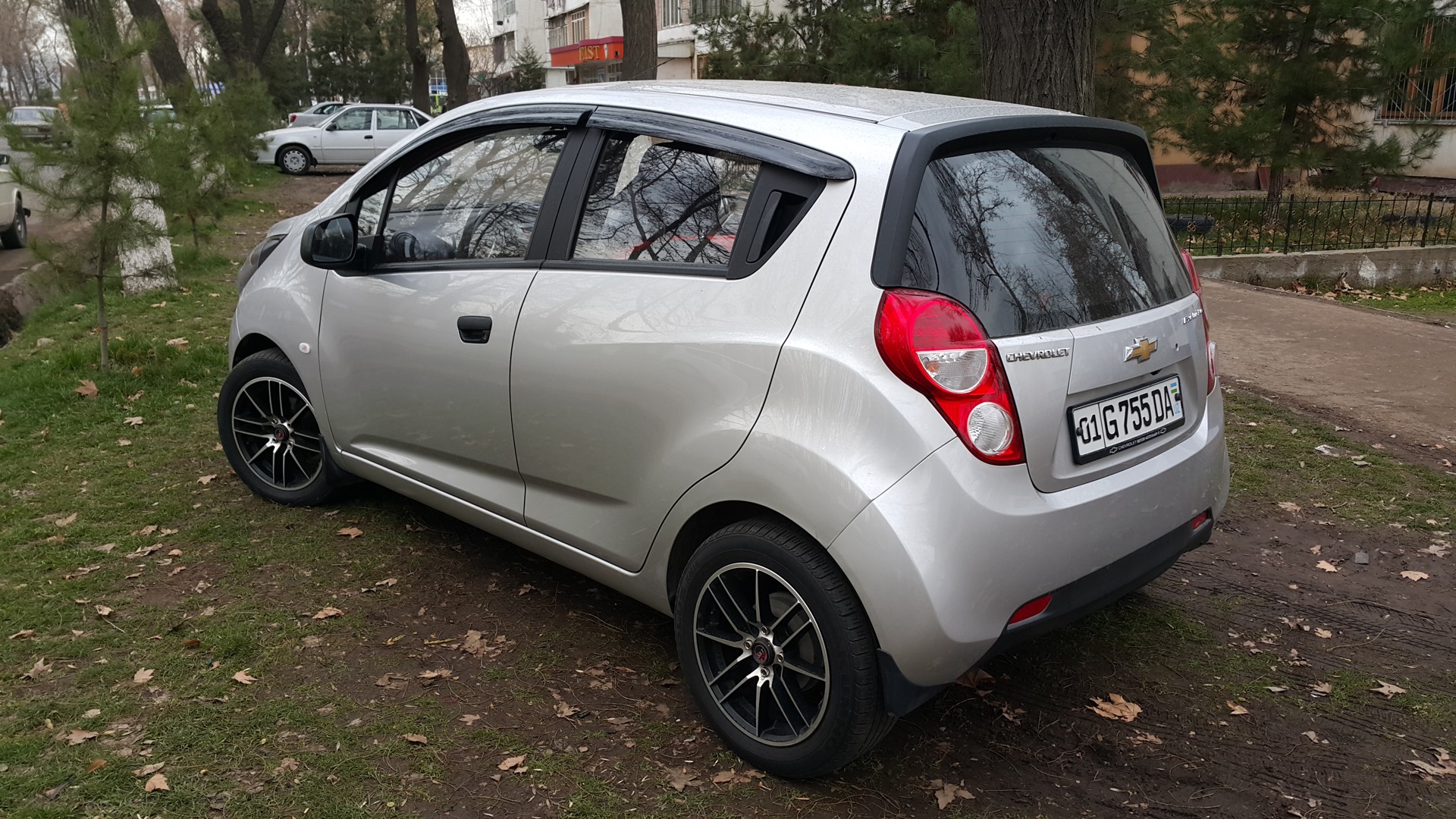 Chevrolet Spark Silver