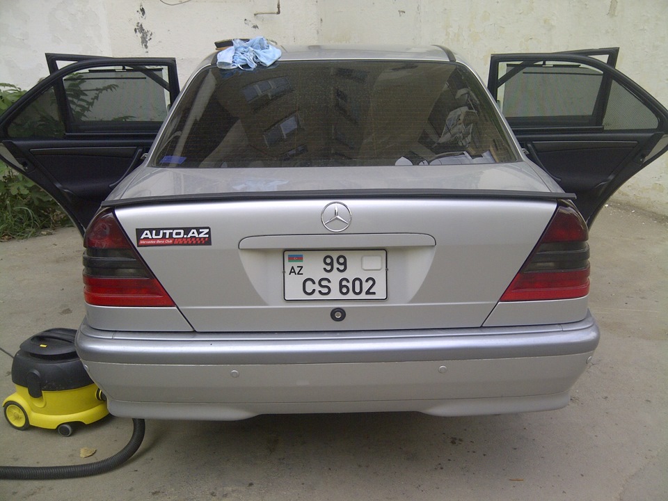 Mercedes w202 багажник