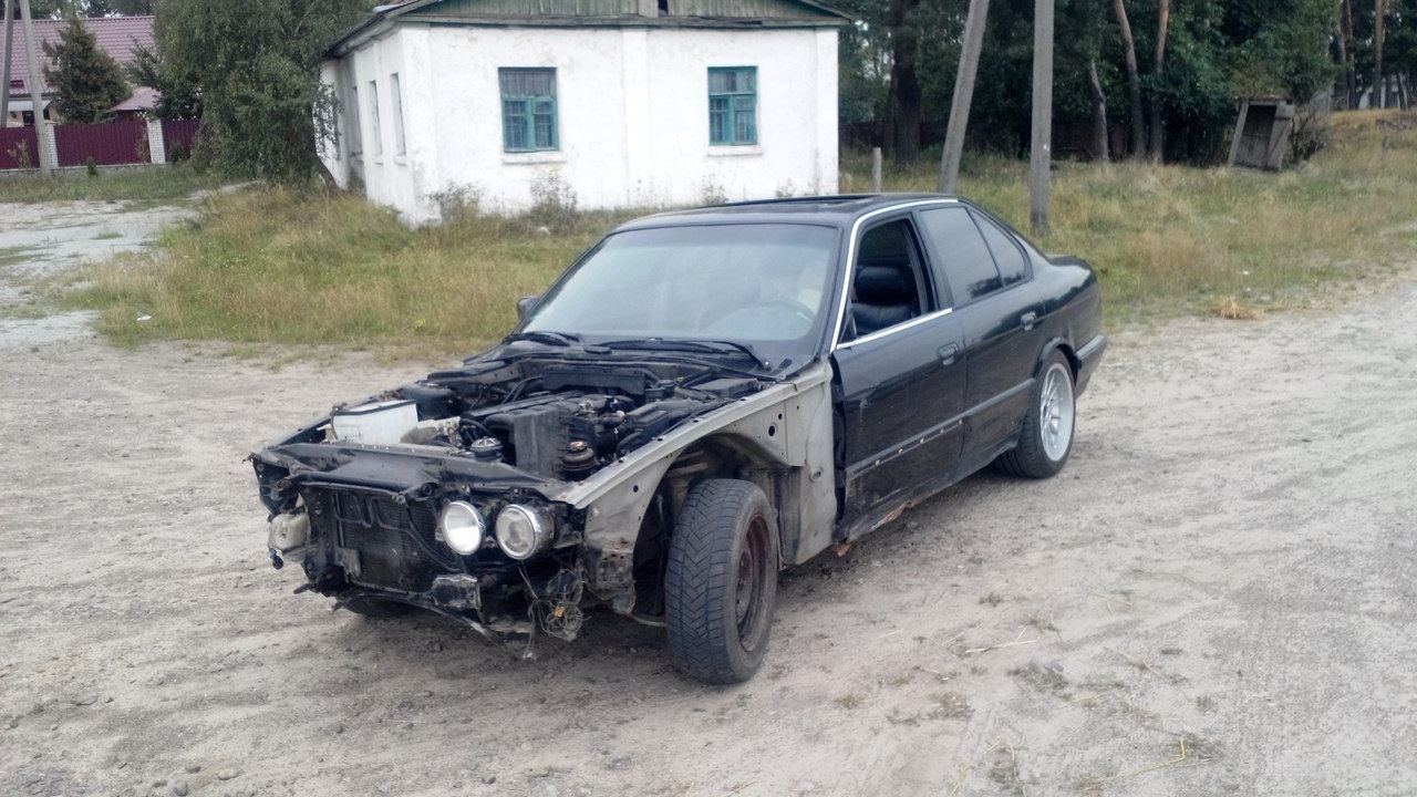 Стар убитая. BMW e34 гнилая. БМВ е34 убитая. BMW e34 ржавая. BMW e34 битая.