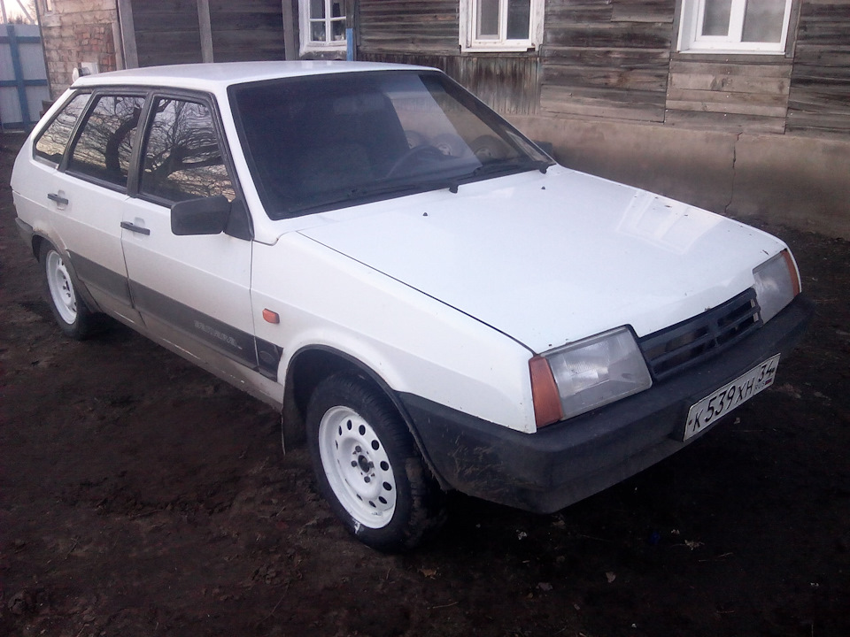 Белые евро штампы р14 — Lada 21091, 1,5 л, 2001 года | колёсные диски ...
