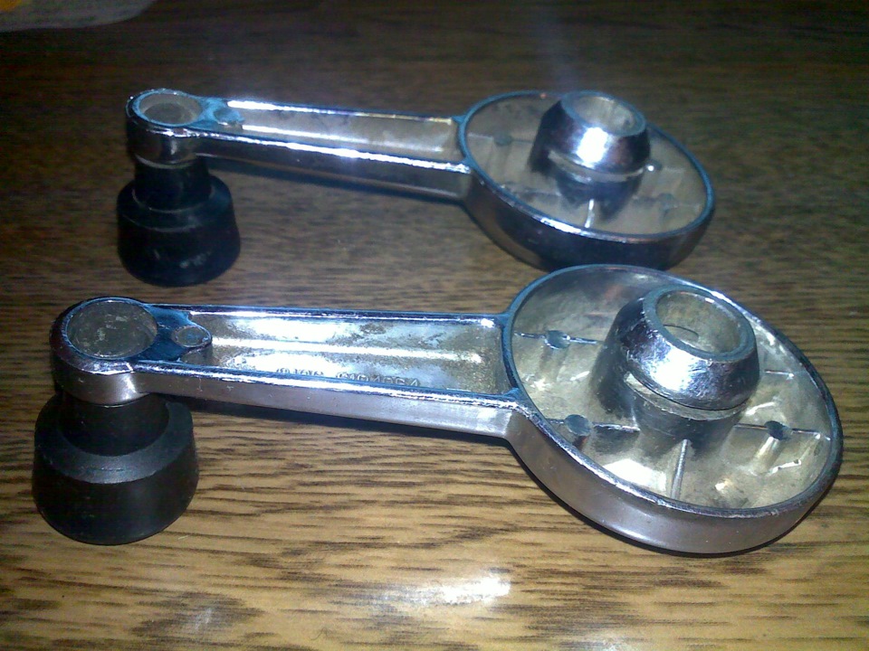 Продам стеклоподъемники, шарниры и еще много всего на ВАЗ 2101-07 ...