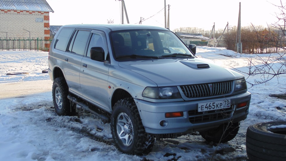 Mitsubishi Pajero Sport (1G) 2.5 дизельный 1999 | Японский УАЗик на DRIVE2