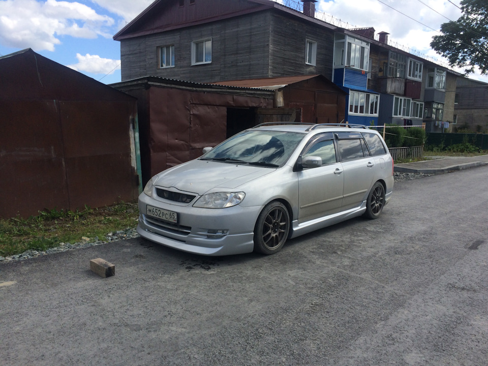 Toyota Corolla Fielder e120