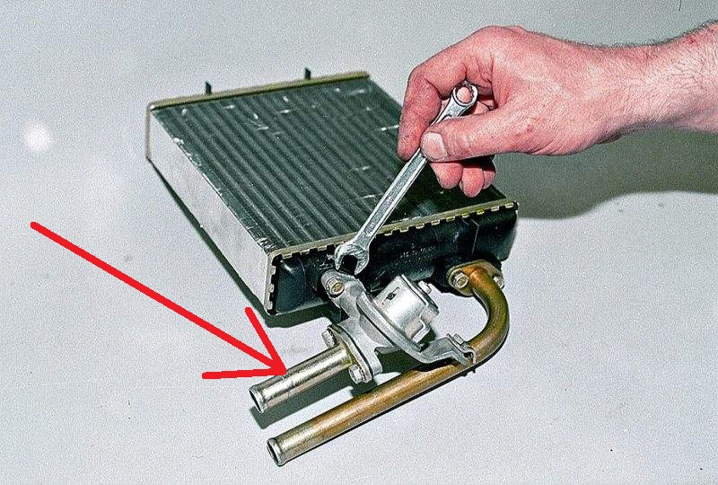 замена радиатора печки ваз 21214 инжектор