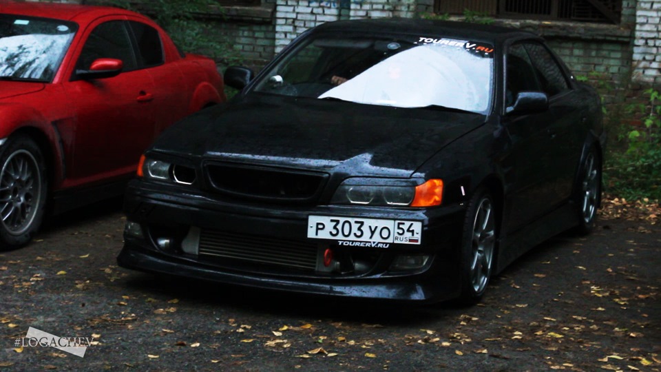 Черно-красный фотосет. Видео — Nissan Maxima QX (A32), 2 л, 1998 года ...