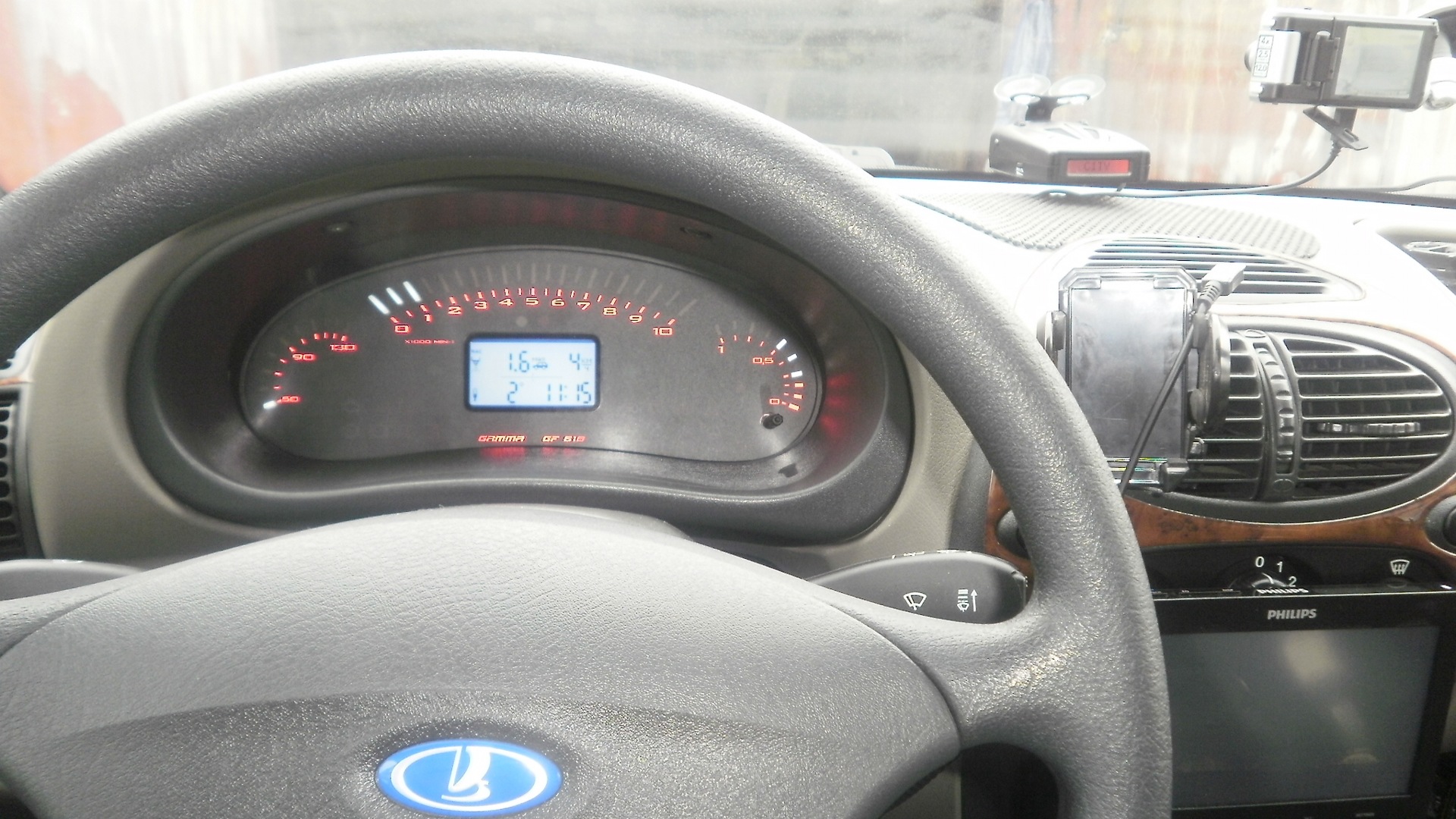 не работает тахометр калина