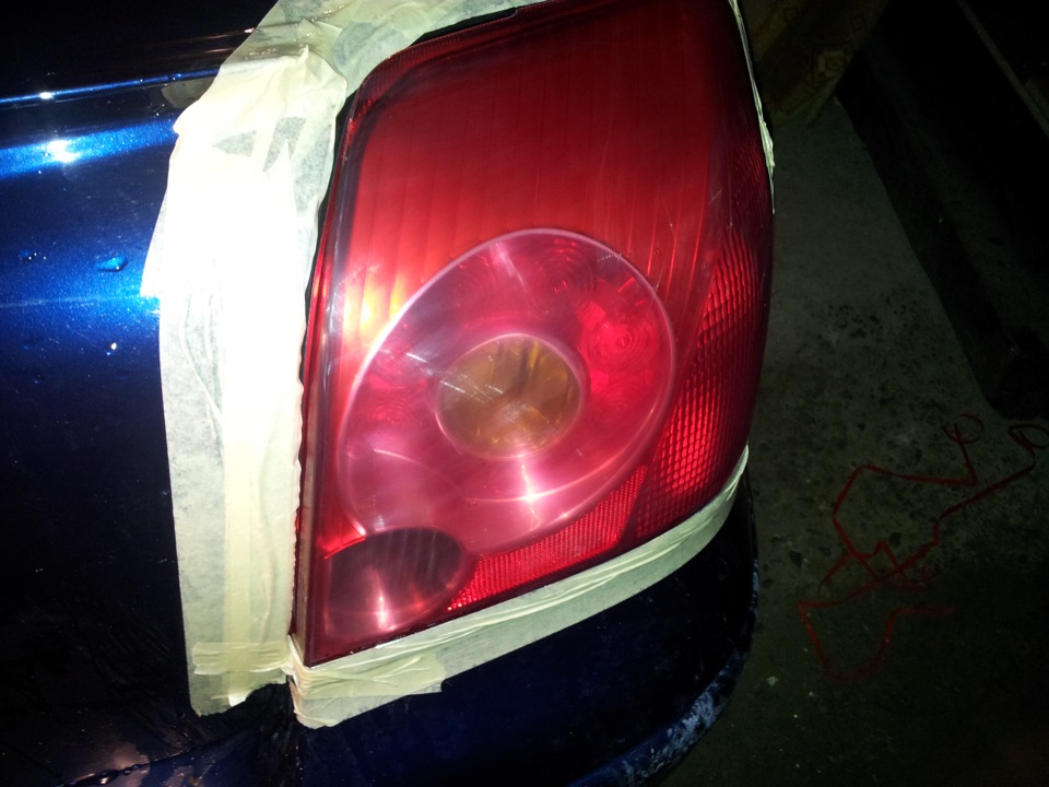 Полировка задних плафонов как светит теперь перед и зад. Приклеил ...