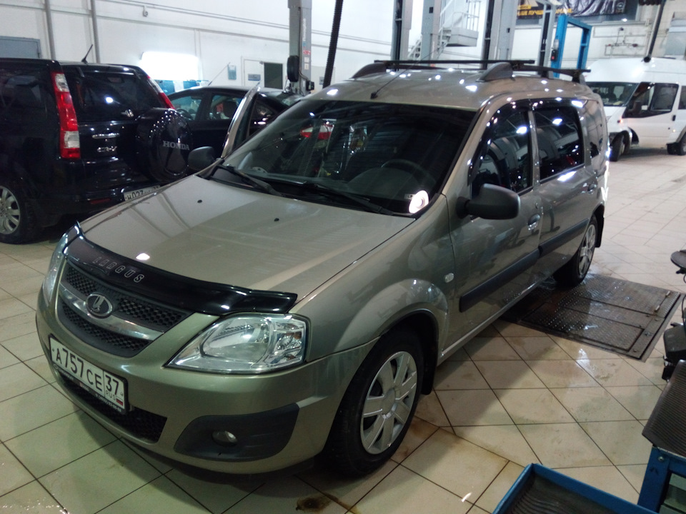 На улице -20, значит будет чисто на дороге! — LADA Ларгус, 1,6 л., 2013 ...